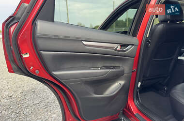 Внедорожник / Кроссовер Mazda CX-5 2017 в 