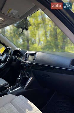 Позашляховик / Кросовер Mazda CX-5 2013 в 
