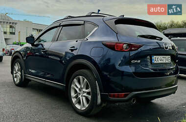 Внедорожник / Кроссовер Mazda CX-5 2018 в 