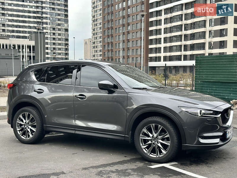 Внедорожник / Кроссовер Mazda CX-5 2019 в Киеве