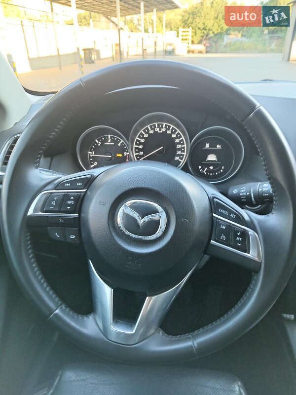 Позашляховик / Кросовер Mazda CX-5 2016 в Гадячі