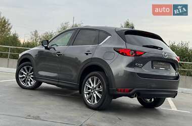 Позашляховик / Кросовер Mazda CX-5 2021 в 
