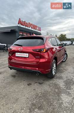 Позашляховик / Кросовер Mazda CX-5 2023 в 