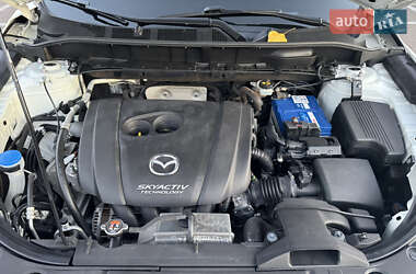 Внедорожник / Кроссовер Mazda CX-5 2018 в 