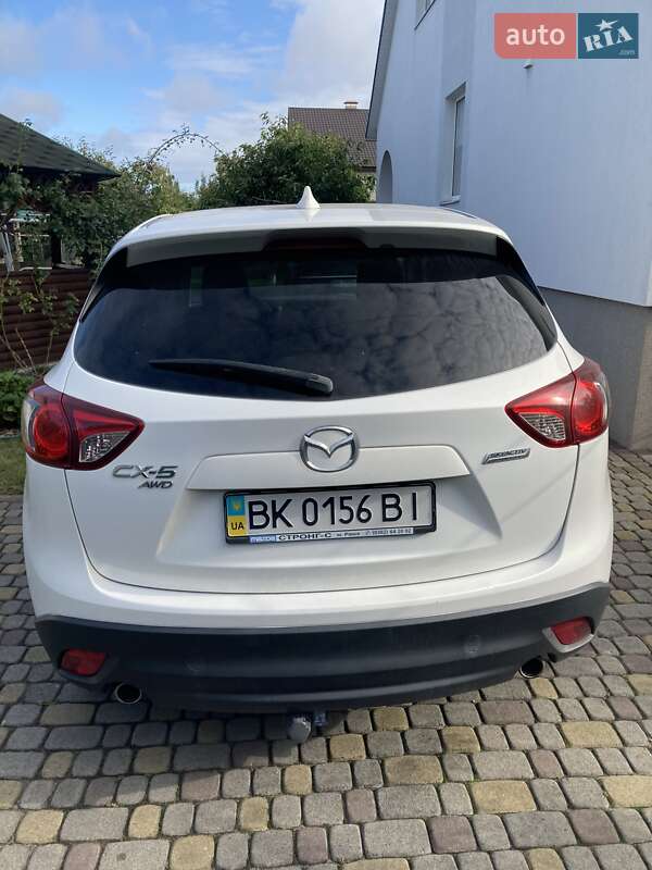 Внедорожник / Кроссовер Mazda CX-5 2013 в Вараше