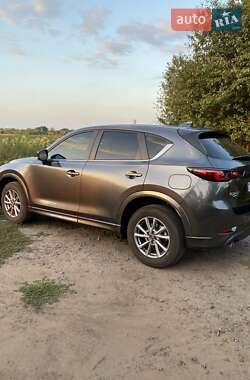 Позашляховик / Кросовер Mazda CX-5 2024 в 