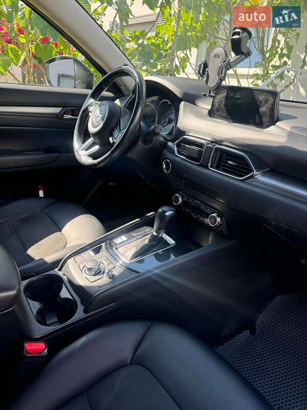 Внедорожник / Кроссовер Mazda CX-5 2018 в Киеве