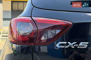 Внедорожник / Кроссовер Mazda CX-5 2016 в 