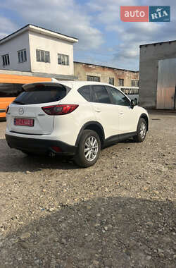 Позашляховик / Кросовер Mazda CX-5 2016 в 