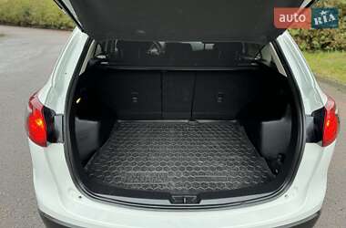 Позашляховик / Кросовер Mazda CX-5 2013 в 
