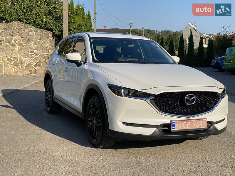 Внедорожник / Кроссовер Mazda CX-5 2018 в Самборе
