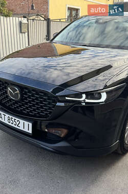 Позашляховик / Кросовер Mazda CX-5 2023 в 