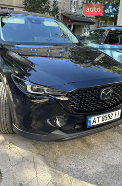 Позашляховик / Кросовер Mazda CX-5 2023 в 