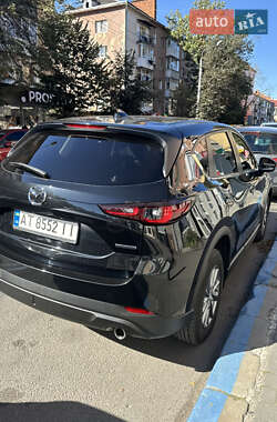 Позашляховик / Кросовер Mazda CX-5 2023 в 