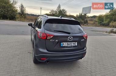 Позашляховик / Кросовер Mazda CX-5 2015 в 
