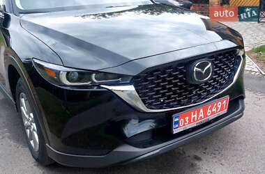 Позашляховик / Кросовер Mazda CX-5 2022 в 