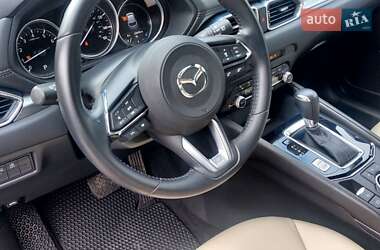 Позашляховик / Кросовер Mazda CX-5 2022 в 