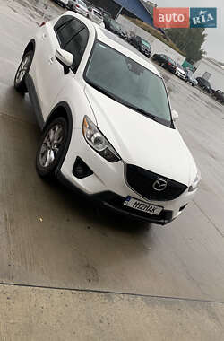 Позашляховик / Кросовер Mazda CX-5 2014 в 
