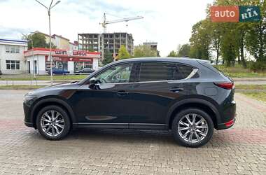 Позашляховик / Кросовер Mazda CX-5 2020 в 