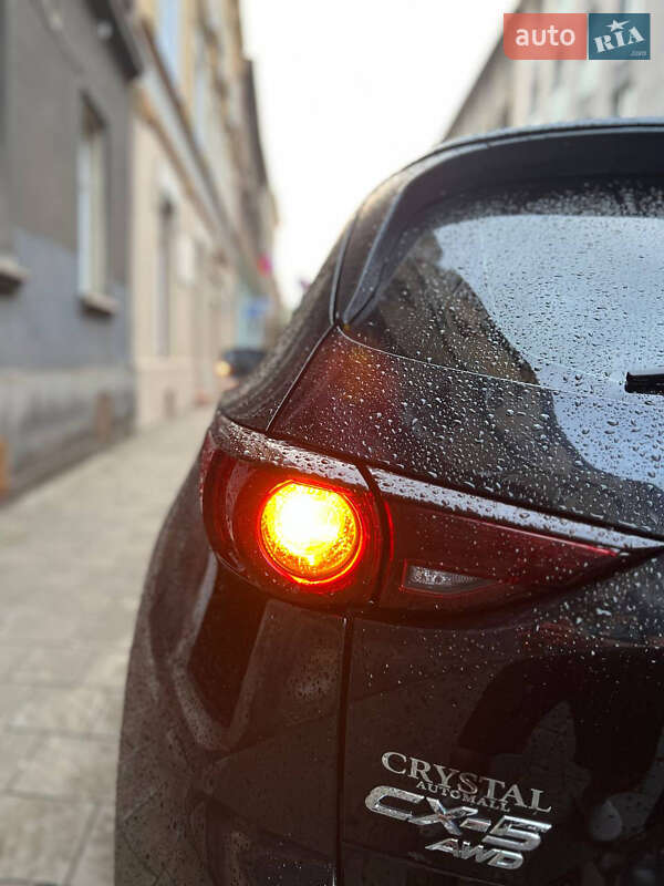 Внедорожник / Кроссовер Mazda CX-5 2017 в Киеве