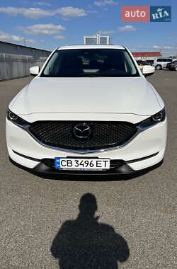 Позашляховик / Кросовер Mazda CX-5 2021 в 