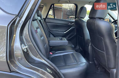 Внедорожник / Кроссовер Mazda CX-5 2015 в 