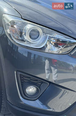 Позашляховик / Кросовер Mazda CX-5 2012 в 