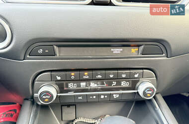 Позашляховик / Кросовер Mazda CX-5 2020 в 