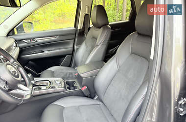 Позашляховик / Кросовер Mazda CX-5 2020 в 
