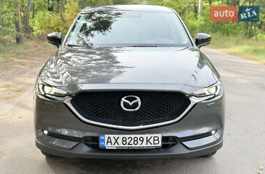 Позашляховик / Кросовер Mazda CX-5 2020 в 