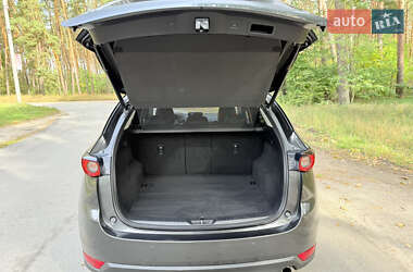 Позашляховик / Кросовер Mazda CX-5 2020 в 