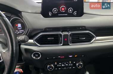 Внедорожник / Кроссовер Mazda CX-5 2018 в 