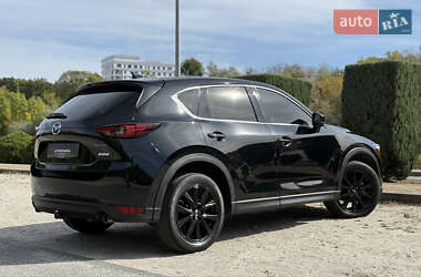 Позашляховик / Кросовер Mazda CX-5 2018 в 