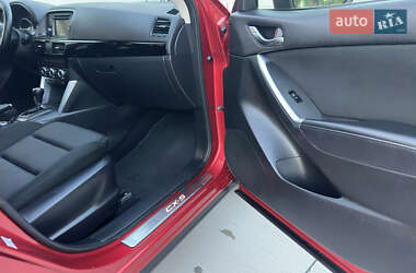Позашляховик / Кросовер Mazda CX-5 2013 в 