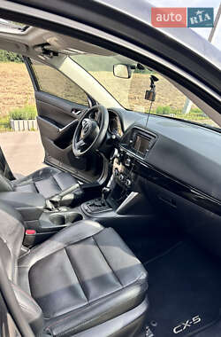 Позашляховик / Кросовер Mazda CX-5 2013 в 