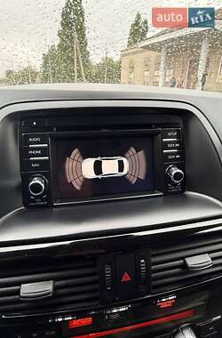 Позашляховик / Кросовер Mazda CX-5 2014 в 
