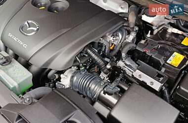 Внедорожник / Кроссовер Mazda CX-5 2023 в 