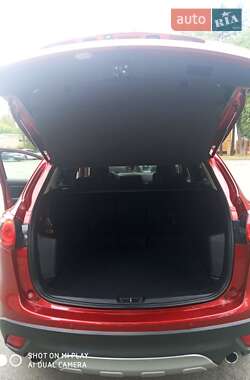 Позашляховик / Кросовер Mazda CX-5 2012 в 