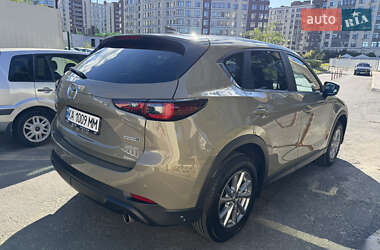 Внедорожник / Кроссовер Mazda CX-5 2023 в 
