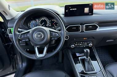 Позашляховик / Кросовер Mazda CX-5 2021 в 