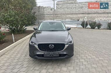 Позашляховик / Кросовер Mazda CX-5 2020 в 