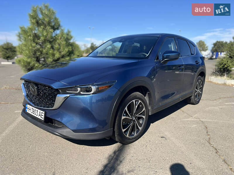 Позашляховик / Кросовер Mazda CX-5 2023 в 
