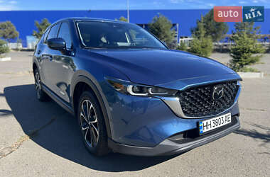 Позашляховик / Кросовер Mazda CX-5 2023 в 
