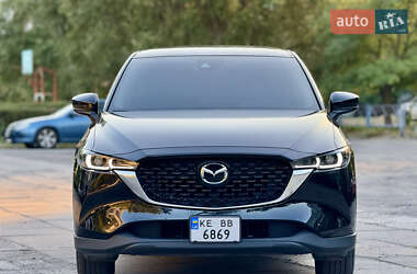 Позашляховик / Кросовер Mazda CX-5 2022 в 