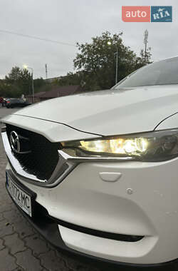 Позашляховик / Кросовер Mazda CX-5 2020 в 