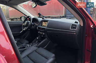Позашляховик / Кросовер Mazda CX-5 2015 в 