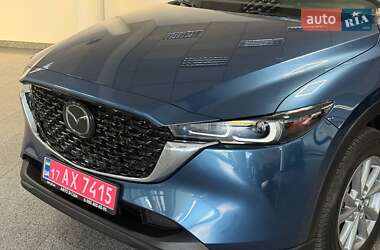 Позашляховик / Кросовер Mazda CX-5 2023 в 