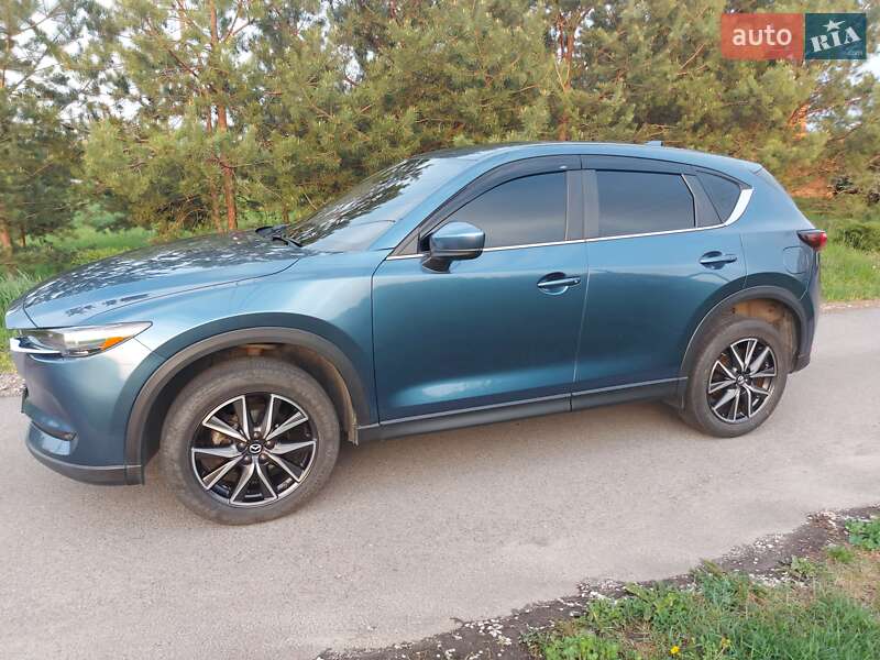 Внедорожник / Кроссовер Mazda CX-5 2017 в Днепре