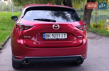 Позашляховик / Кросовер Mazda CX-5 2021 в 