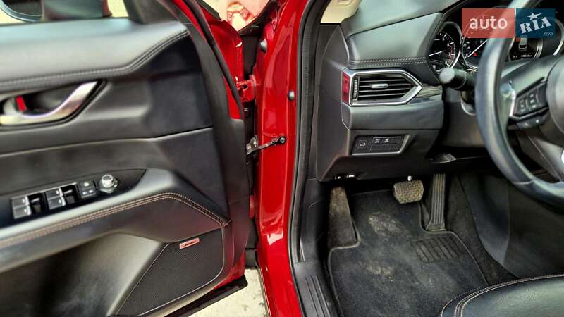 Внедорожник / Кроссовер Mazda CX-5 2018 в Днепре